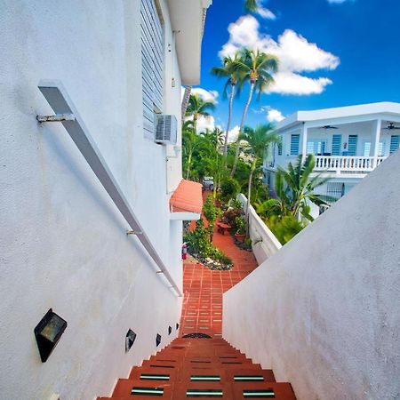 Coconut Palms Inn Rincon Exterior photo