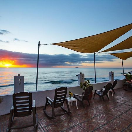 Coconut Palms Inn Rincon Exterior photo
